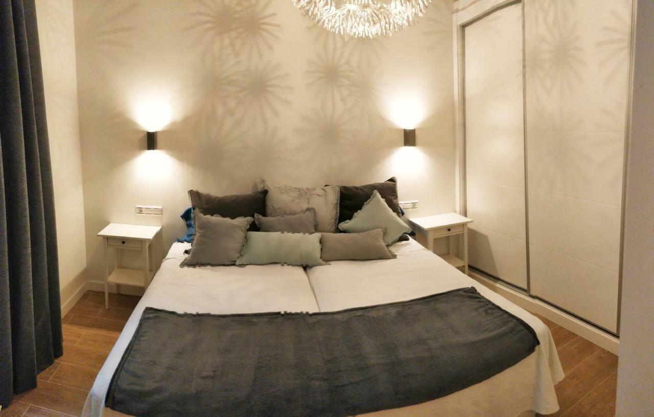 Luxury Catedral Apartment Malaga Bagian luar foto